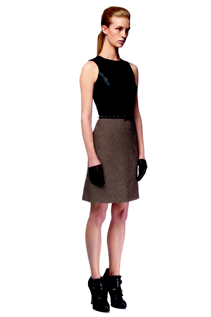 McQ 2012����ϵ�и���DƬ