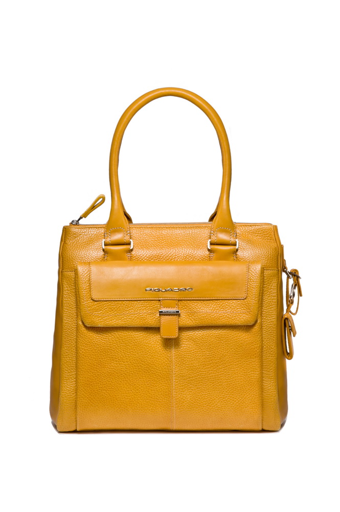 Piquadro 2012����Ƥ��ϵ�и���DƬ