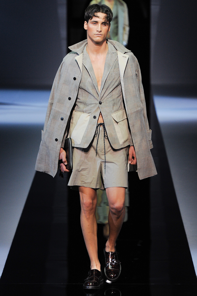 Emporio Armani 13�������b����DƬ