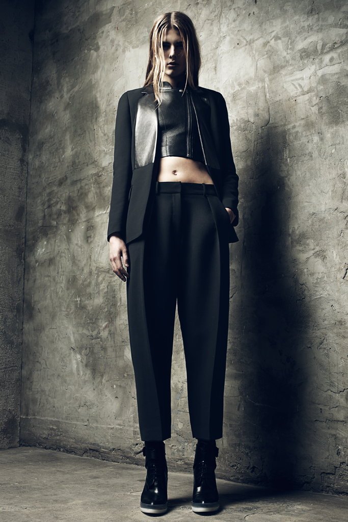 Alexander Wang 13�紺����DƬ