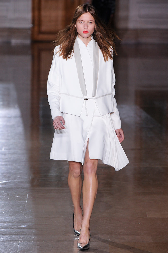 Sharon Wauchob 2013�����������DƬ