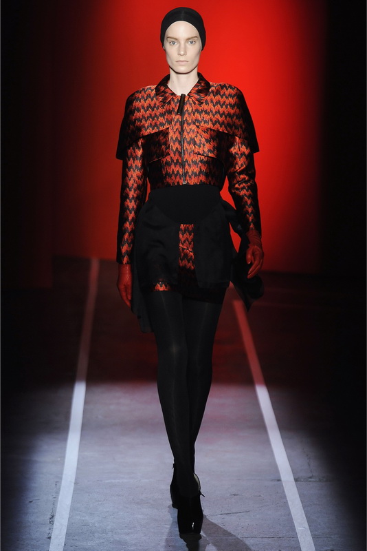 Jonathan Saunders 09�ﶬ����DƬ