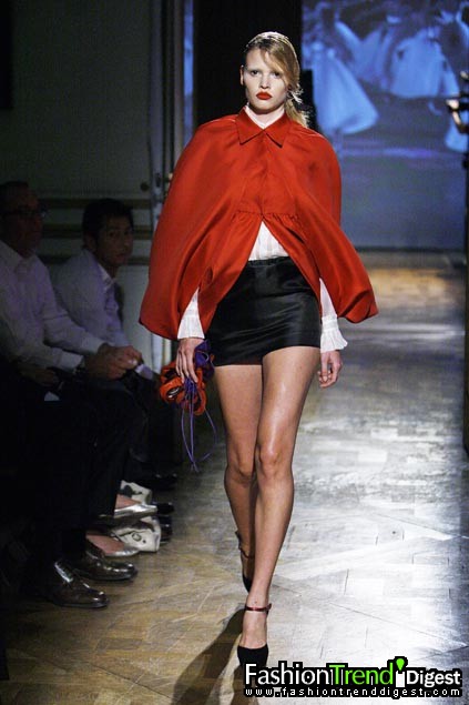 Miu Miu 08���ĸ���DƬ